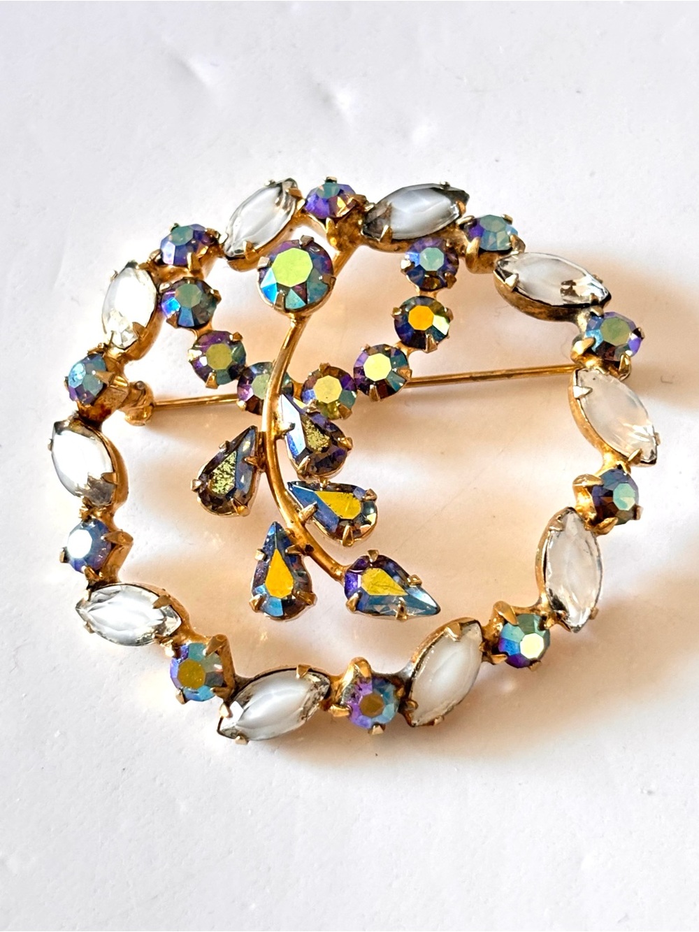 Vintage Brooch Pin Rhinestone Aurora Borealis